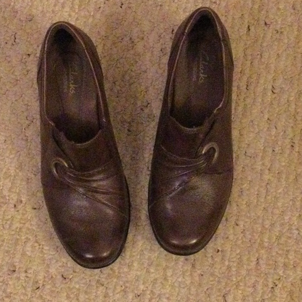 Clarks brown booties, size 7M